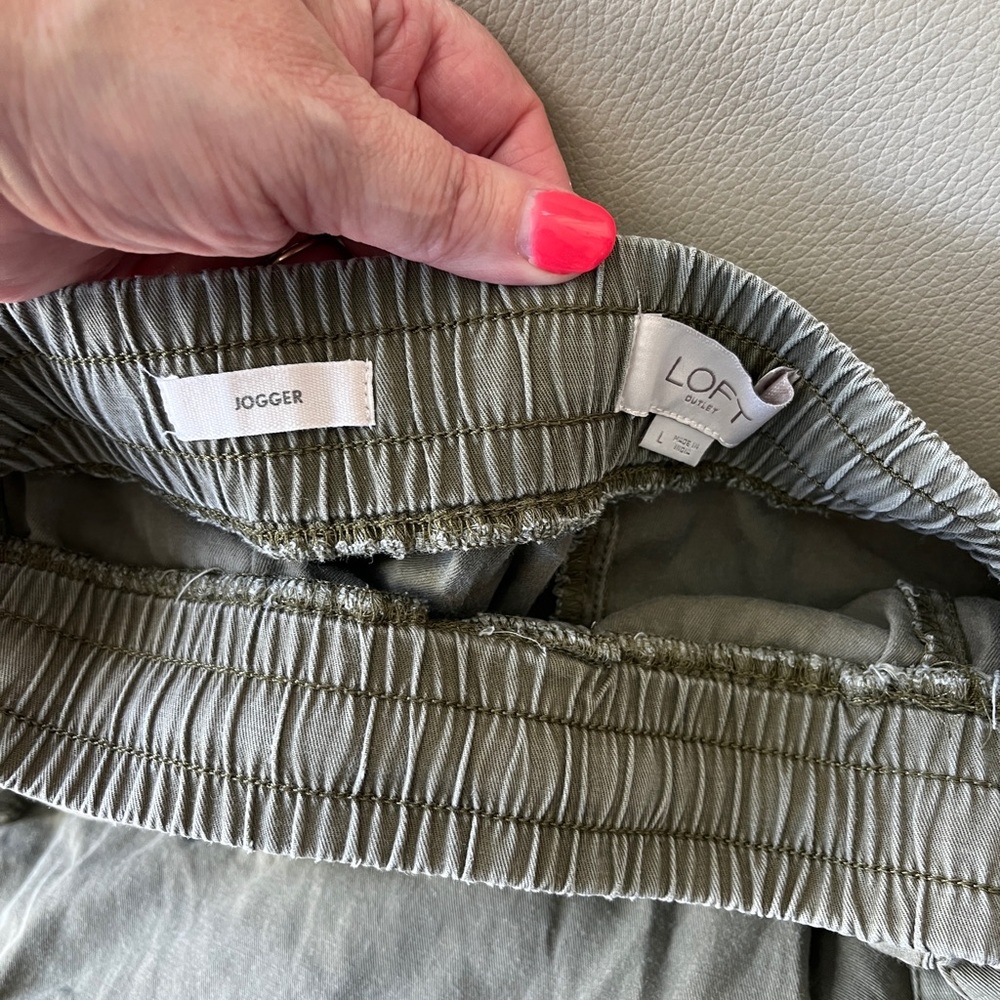LOFT Women's Olive Joggers - Picture 3 of 5